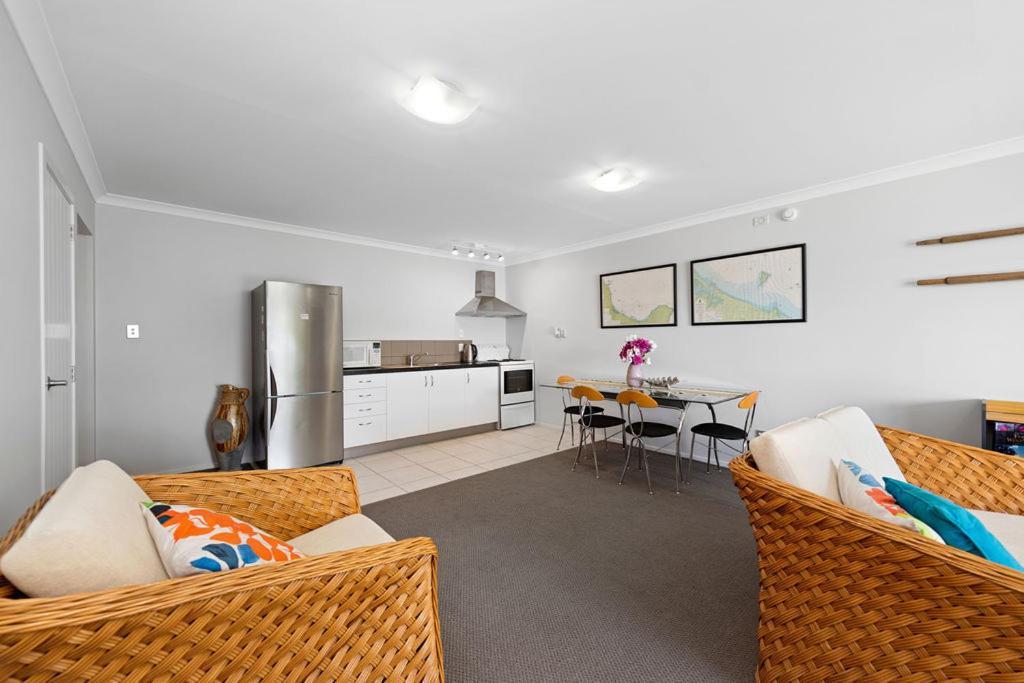 The Sandcastle - Papamoa Holiday Apartment 外观 照片